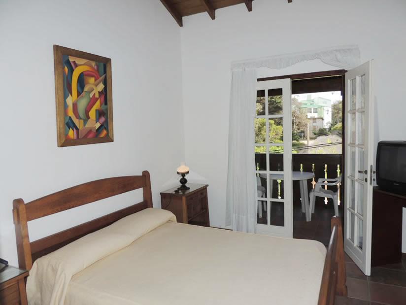 Hosteria Sajonia Villa Gesell Exteriör bild
