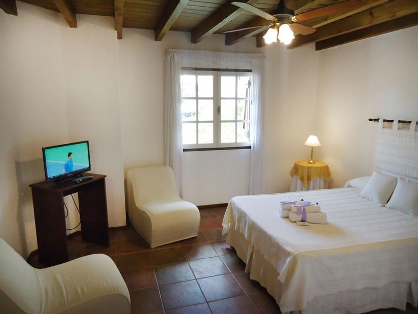 Hosteria Sajonia Villa Gesell Exteriör bild