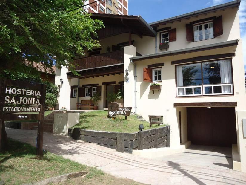 Hosteria Sajonia Villa Gesell Exteriör bild